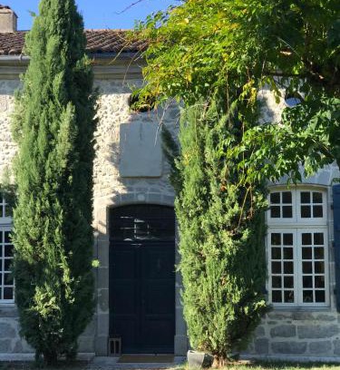 Calignac Bed & Breakfast | Oceanfront Serenity at Coeur de Calignac – Rated 9.7/10