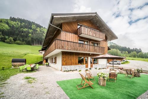 Abondance Apartment | Relaxing Retreat at Coeur de Charmy with Spa Access