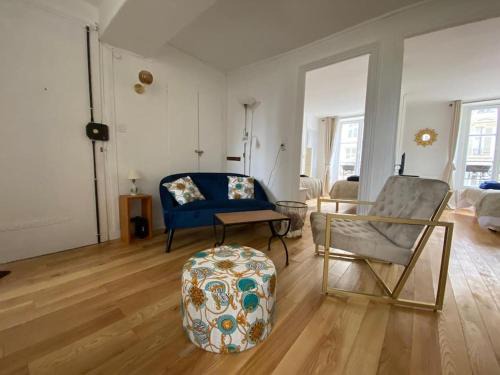 Notre-Dame Apartment | Charming Coeur de Versailles Notre Dame - Family-Friendly Stay