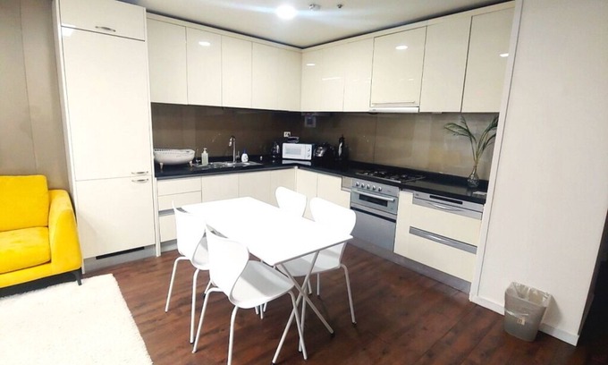 COEX Apartment | Discover COEX in Gangnam: 3Bdr+2Bath with Breakfast