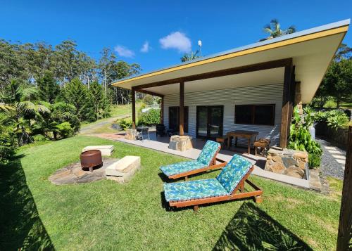 Lowanna Apartment | Experience Coffs Coast Mountain Retreat with Ocean Views