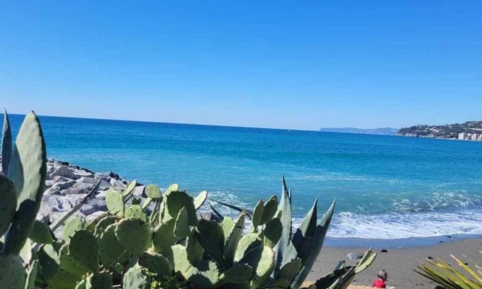 Cogoleto Apartment | Cogobeach Gioiello: Family-Friendly Retreat by the Sea