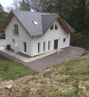 Salen Bed & Breakfast | Pet-Friendly Coille Darach B&B with Perfect 10 Review Score