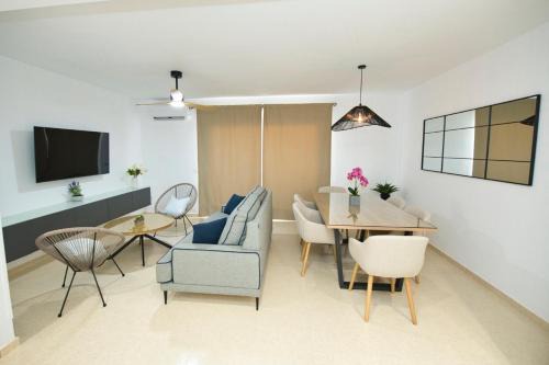 Coin Apartment | Exceptional Coin Premium San Cristobal - 4-Star Comfort Awaits