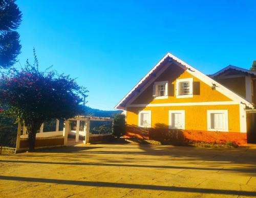Campos do Jordao Hotel | Family-Friendly Escape at Colônia SAA with Kitchen Access