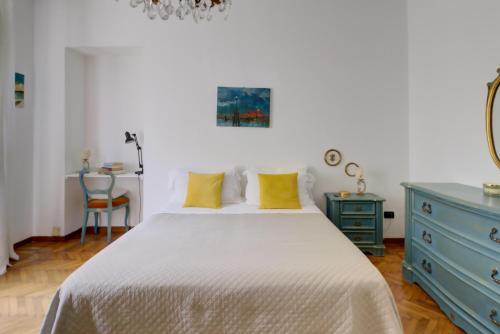 Parella Bed & Breakfast | Discover Coli's House: Pet-Friendly Retreat with Kitchen