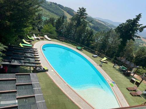 Moscosi House | Discover Colle Sul Lago: Pet-Friendly Retreat with Ocean Views