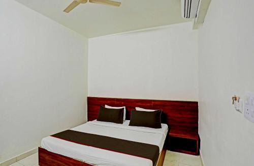 Bhopal Hotel | Budget-Friendly Stay at Collection O Hotel Aditya Inn
