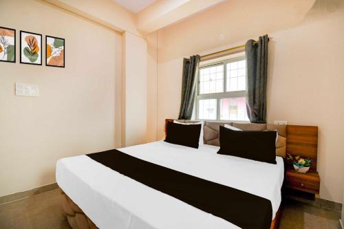 Patna Hotel | Collection O Collection O Kumhrar Archeological Park Hotel Karuna Palace