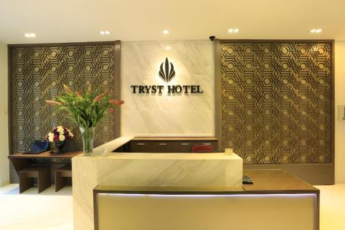 Truc Bach Hotel | Discover Comfort at Le Grand Hanoi Hotel - The Tryst