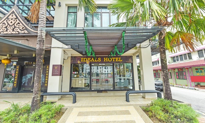 Taman Melaka Raya Hotel | Collection O Melaka Near Dataran Pahlawan Formerly Ideals Hotel