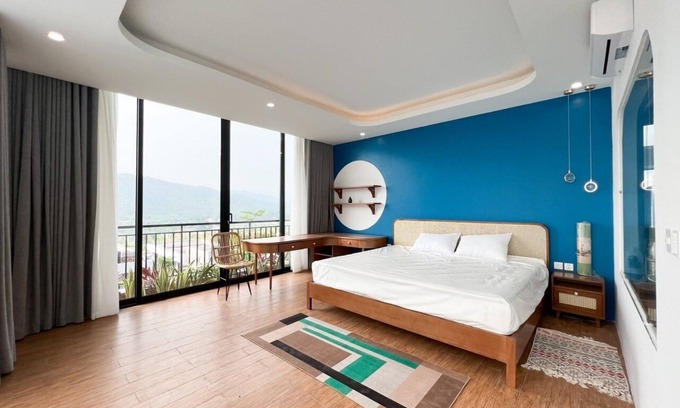 Ngoc Thanh Villa | Experience Collie Villa with Full-Featured Flamingo Pool