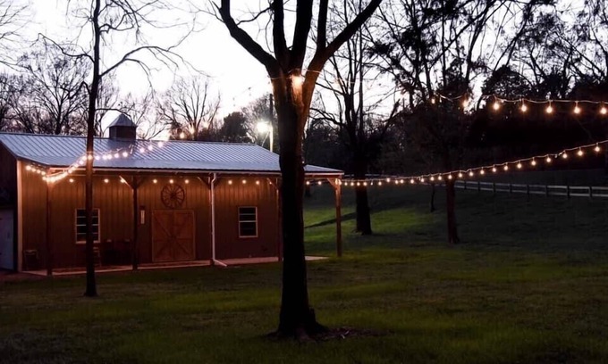 Norman Cabin | Idyllic Collier Creek Wedding Barn & Cabins by the Water