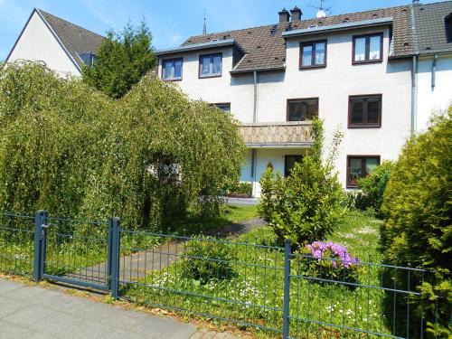 Buchheim House | Family-Friendly Cologne Homestay with Top Guest Ratings