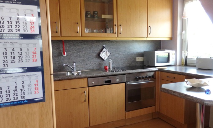 Nagelsbaum Apartment | Convenient Cologne Stay with Pool and Family-Friendly Amenities