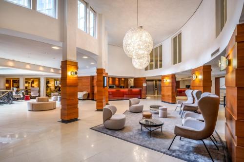 Altstadt-Nord Hotel | Discover the Cologne Marriott Hotel: 5-Star Comfort Awaits