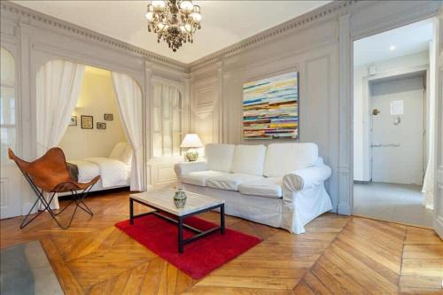 Les Cordeliers Apartment | Family-Friendly Stay at Colombe - Prime Location in Lyon