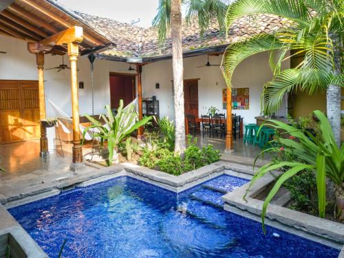 Granada House | Experience Miskitu Casa Boutique: A 4-Star Oasis with Pool