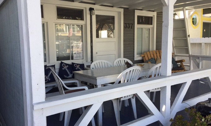 Avalon Cottage | Charming Oceanfront Oasis with Pool and Breakfast Included