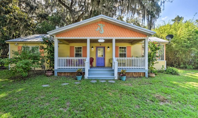 St. Marys House | Vibrant St Marys Home Steps from the Waterfront!