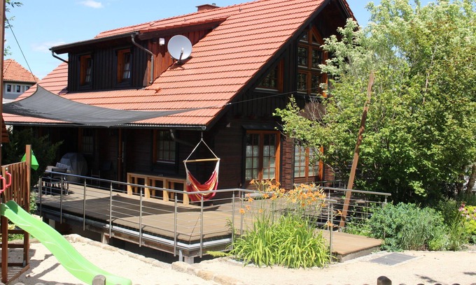 Waltersdorf House | Idyllic Wooden Retreat in Saxon Switzerland Near Rathen