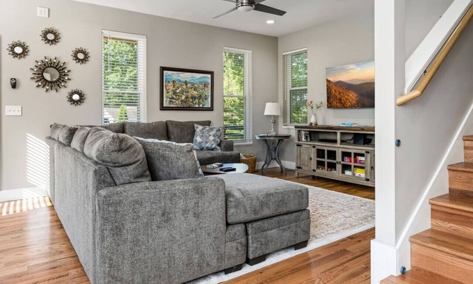 Oakley House | Exciting New Listing: Perfect for Summer 2024 Getaways!