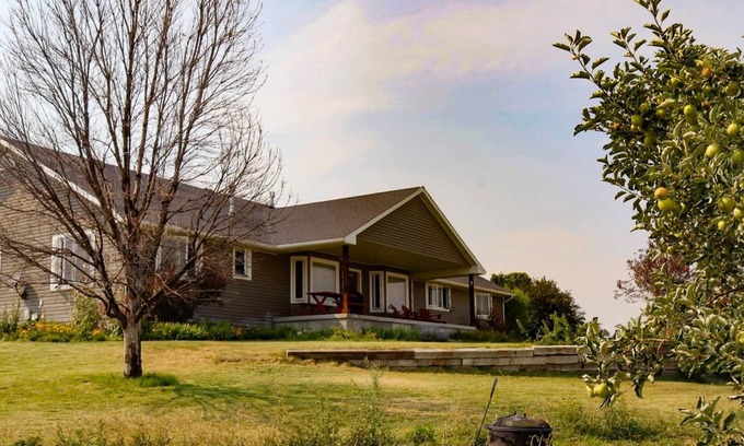 Holbrook Other | Come enjoy peace, simplicity, and nature at our T3 Ranch Guest House.