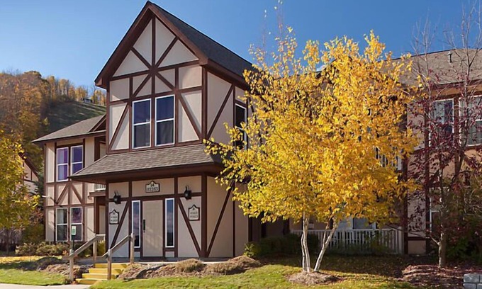 Boyne Falls Resort | Experience Boyne Mountain Resort: Ski, Relax & Enjoy Amenities
