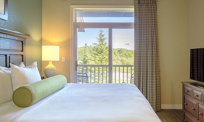 Boyne Falls Resort | Experience Boyne Mountain Resort: Pool, Hot Tub & Gym Fun