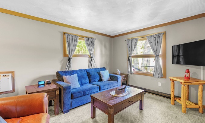Eagle Bay Condo | Come stay at Great Pines for amazing views!