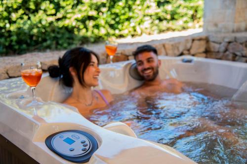 Martina Franca House | Experience Il Trullo: 4-Star Stay with Pool & Hot Tub