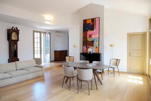 Milan Centre Apartment | ComeCasa Monte Napoleone Exclusive Suites