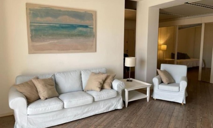 Portoferraio Old Town Apartment | Experience Comfort at Comeinbarca - 4-Star Family Haven