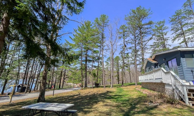 Blakeslee House | Relaxing Lake House with Hot Tub, Canoe and Kayak Access