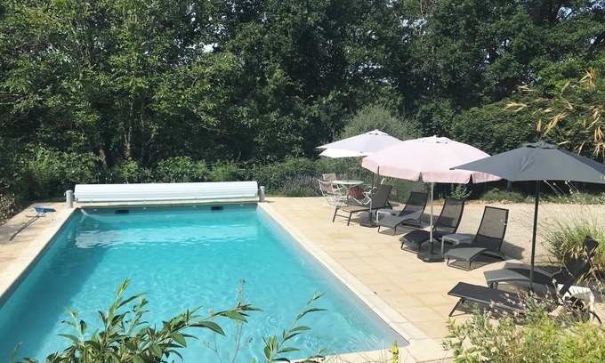Villefranche-du-Perigord Other | Comfortable beamed rural house with large garden and 10m x 5m salted pool