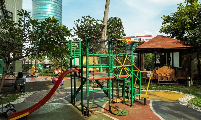 Petamburan Apartment | Welcoming 2Br Comfort at Semanggi Apartment with Pool