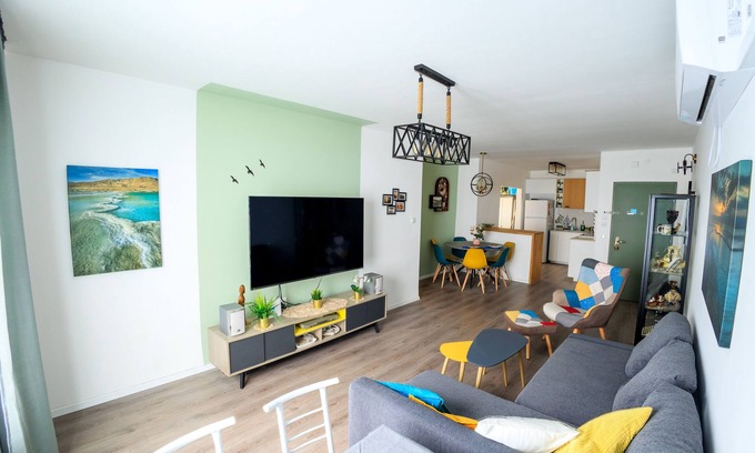 Beersheba Apartment | Ideal 3 Bedroom Apartment Near Soroka Medical Center