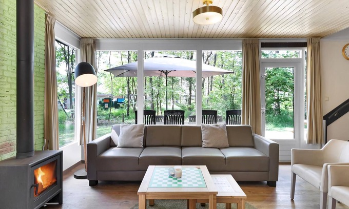 Nieuw-Milligen House | Spacious 8-Person Bungalow at Landal Rabbit Hill