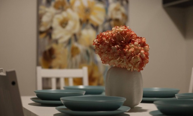 Qawra Apartment | Convenient Stay at Dad's CRT: Pet Friendly & Breakfast Included