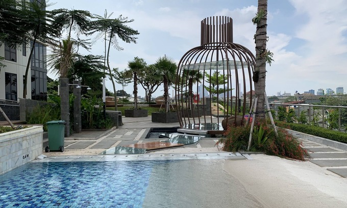 Grogol Utara Apartment | Elegant 2Br Suite with Pool at Permata Hijau Apartments