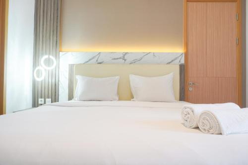 Mampang Prapatan Apartment | Modern 2BR Samara Suites with Pool Access on 26th Floor