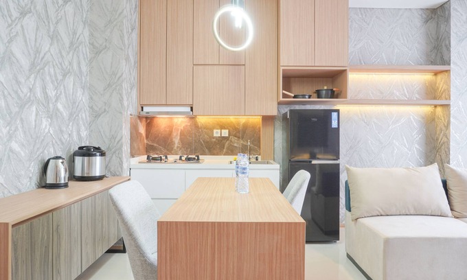 Mampang Prapatan Apartment | Modern 2Br Apartment on 26th Floor at Samara Suites