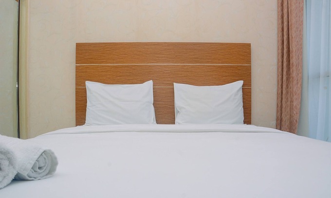 Kayu Putih Apartment | Modern Tifolia Apartment: Family-Friendly with Pool Access