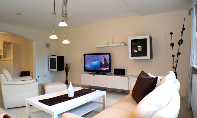 Bad Bevensen Apartment | Comfort Apartment at Haus Heidelerche with Ocean View