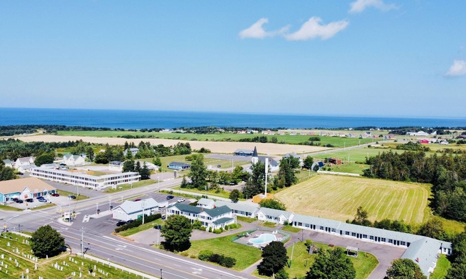 Green Gables Apartment | Comfort Apartment For a Family Getaway in Green Gables Shore in PEI