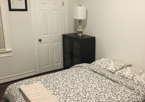 Charles Village Apartment | Budget-Friendly Stay Near Johns Hopkins University