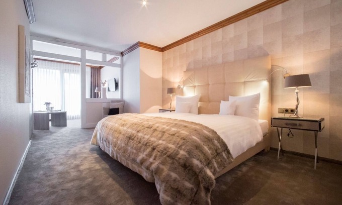 Niederlandenbeck Apartment | Comfort Double Room with Balcony - Spa & Breakfast Included