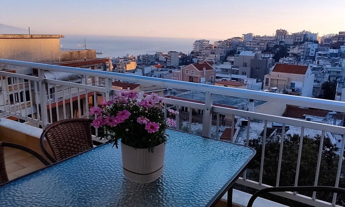 Kavala Apartment | Comfort House – Modern & Cozy Apartment for Relaxing Stays in Kavala.