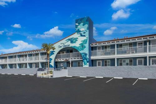 San Simeon Hotel | Comfortable Stay at Pacific Coast Roadhouse Hotel