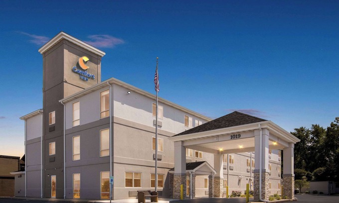 Schererville Hotel | Convenient Comfort Inn Schererville: Family-Friendly Stay